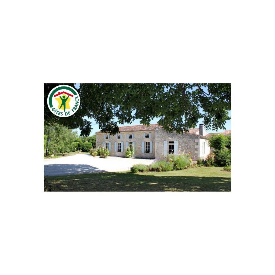 Chambres D'Hotes Domaine Le Fragnaud Saint-Porchaire Екстериор снимка