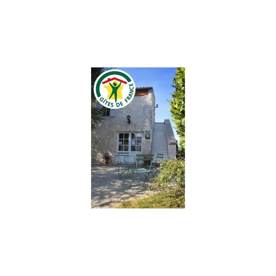 Chambres D'Hotes Domaine Le Fragnaud Saint-Porchaire Екстериор снимка